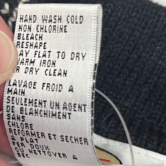 Vintage NWT 1990s 00s Talbots Fair Isle Sweater // Size Small - Picture 6 of 6